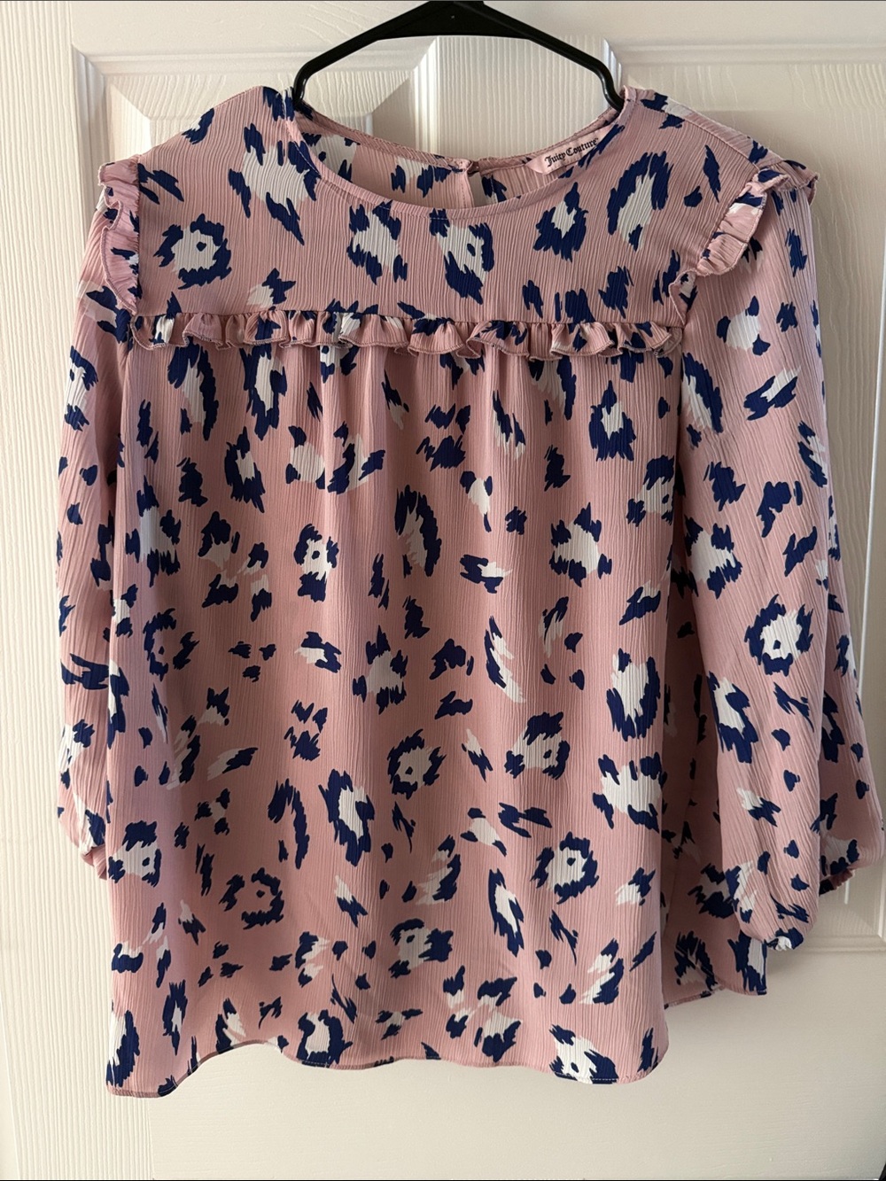 Juicy Couture Women’s Pink Leopard Print Ruffle Yoke Top, Size XS